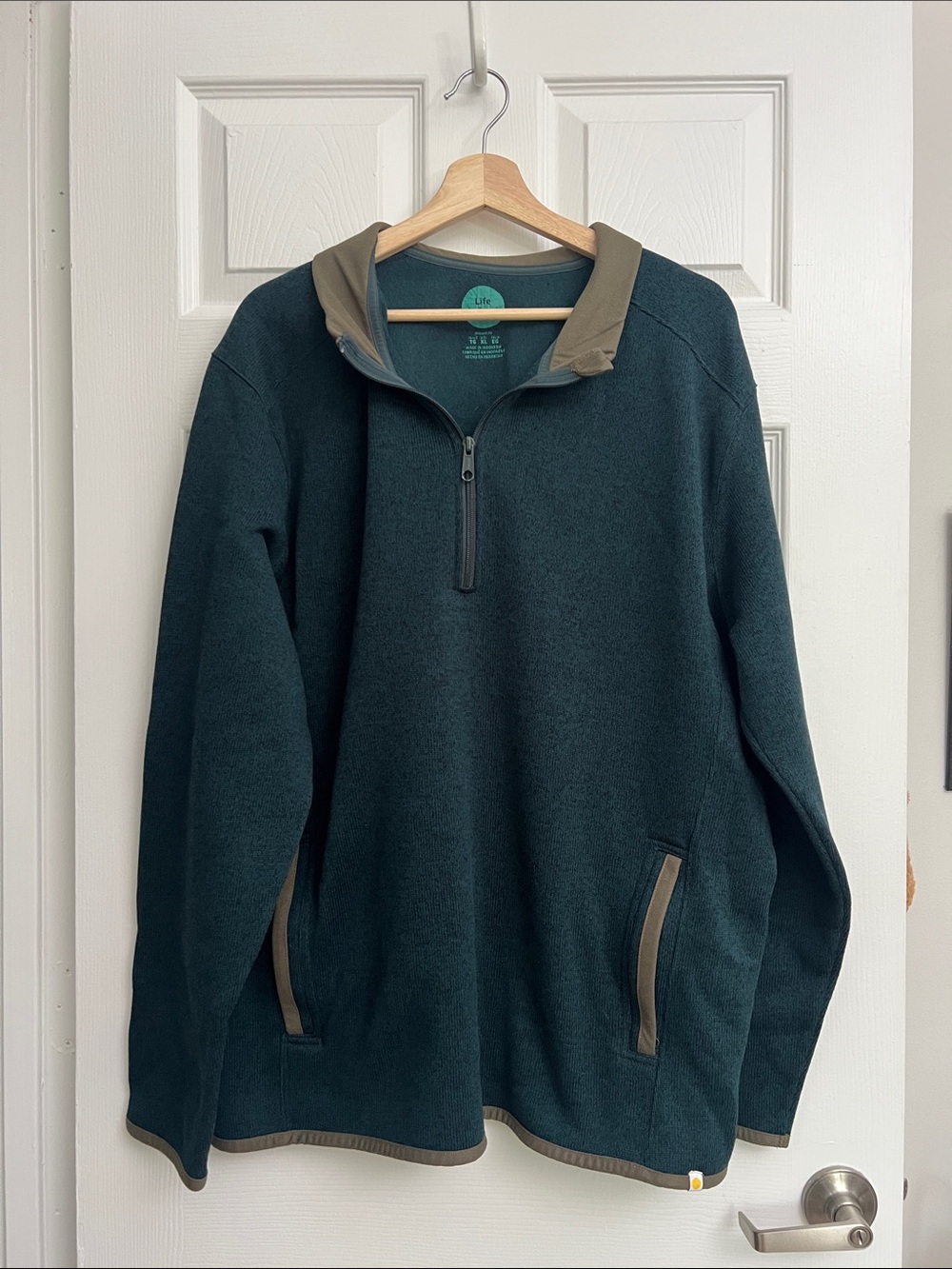 Life Is Good Men's Dark Green Quarter-Zip Fleece Pullover